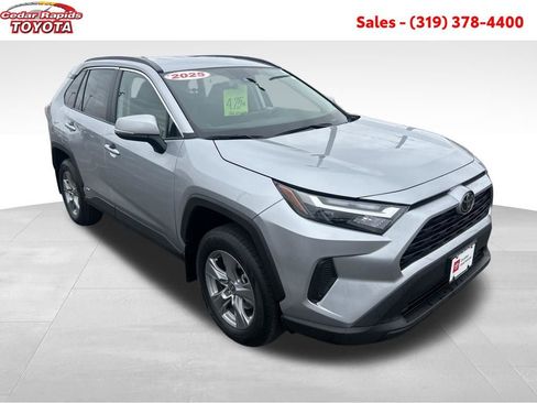 Certified 2025 Toyota RAV4 XLE image 9