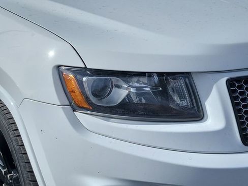 Used 2015 Jeep Grand Cherokee Altitude image 8