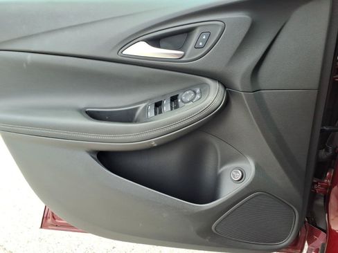 Used 2023 Buick Encore GX Select w/ Sport Touring Package FWD image 23