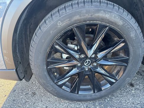 Used 2024 MAZDA CX-5 Carbon Edition image 4