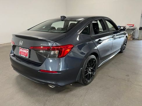 Used 2024 Honda Civic Sport image 3
