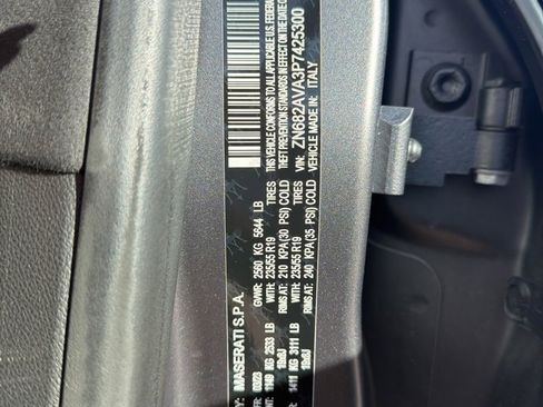 Used 2023 Maserati Grecale GT image 16