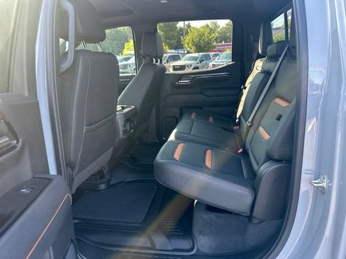 Used 2025 GMC Sierra 1500 AT4 w/ AT4 Premium Package AWD/4WD image 22