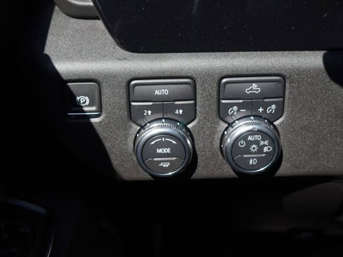 New 2026 GMC Sierra 1500 Elevation image 21