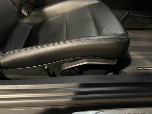 Used 2018 Porsche 718 Cayman image 27