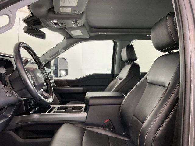 Used 2023 Ford F350 Lariat w/ Lariat Ultimate Package AWD/4WD image 18