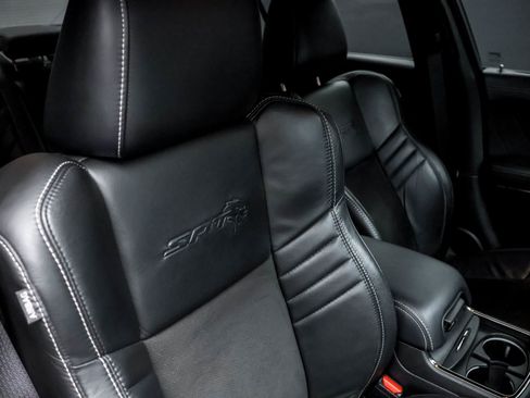 Used 2022 Dodge Charger SRT Hellcat w/ Harman/Kardon Audio Group image 22