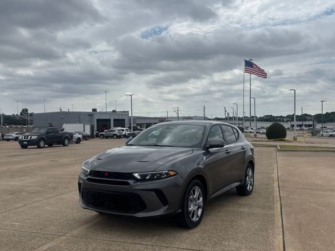 Used 2024 Dodge Hornet R/T AWD/4WD image 8