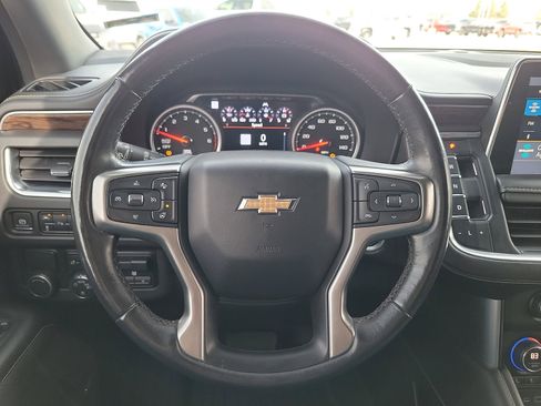 Used 2021 Chevrolet Tahoe Premier w/ Premium Package image 19