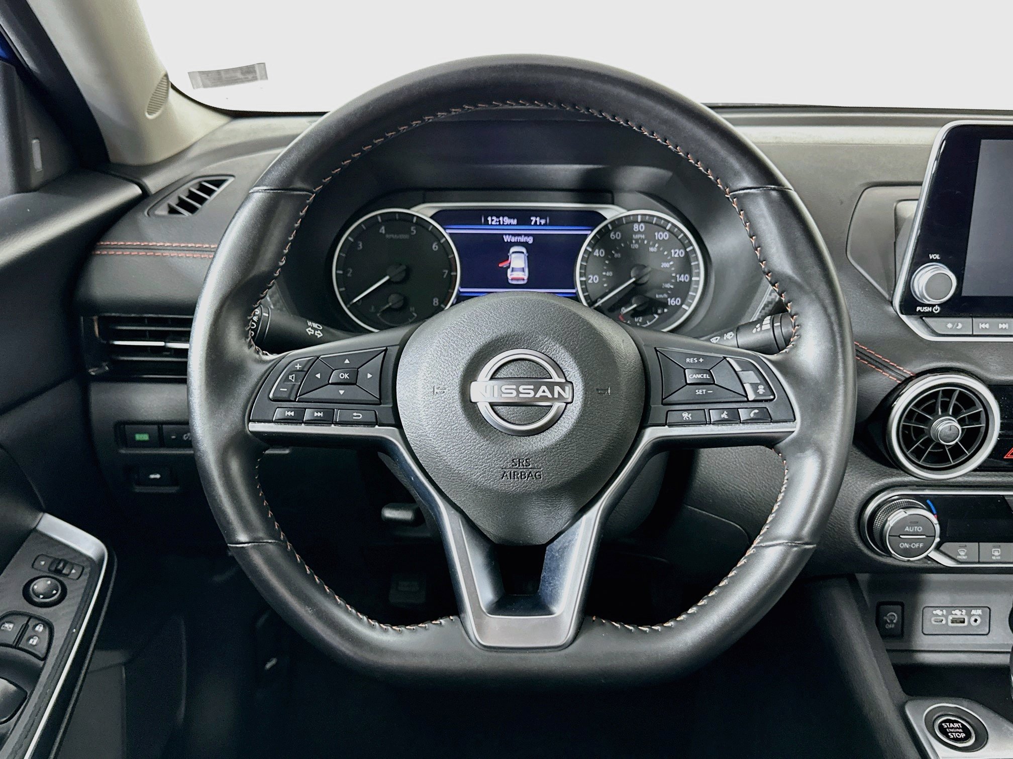 Used 2025 Nissan Sentra SR FWD image 18