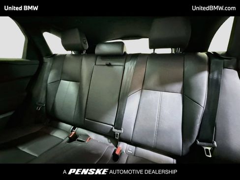 Used 2024 Land Rover Range Rover Velar Dynamic SE AWD/4WD image 20