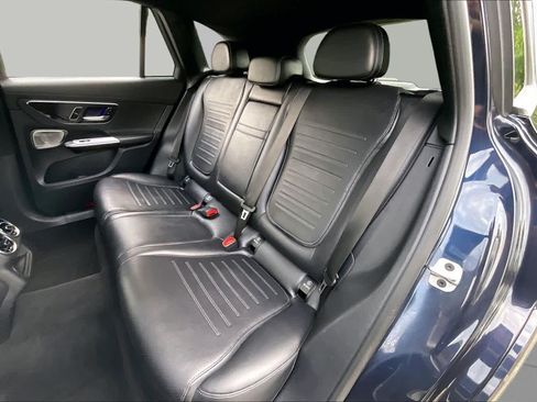 Used 2023 Mercedes-Benz GLC 300 4MATIC image 19