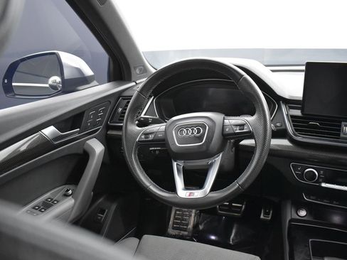 Used 2022 Audi SQ5 Premium Plus image 17