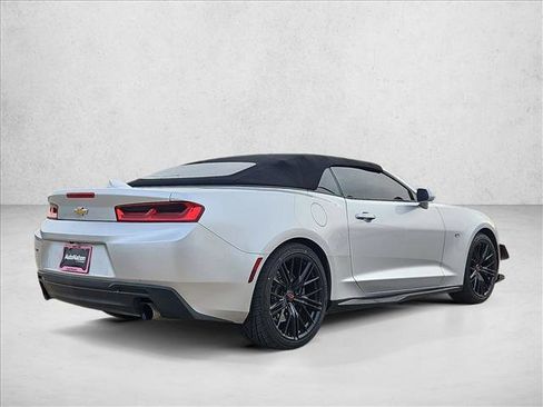 Used 2017 Chevrolet Camaro SS RWD image 5