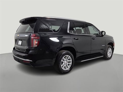 Used 2024 Chevrolet Tahoe LT image 4