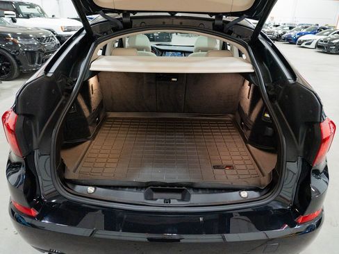 Used 2015 BMW 535i Gran Turismo xDrive image 18