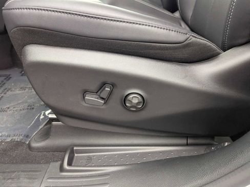 New 2026 Chrysler Voyager LX FWD image 8