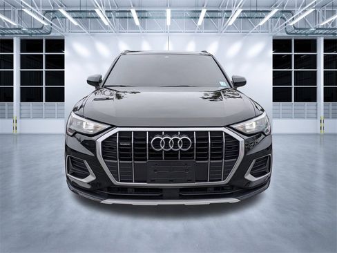 Used 2020 Audi Q3 2.0T Premium w/ Convenience Package image 8