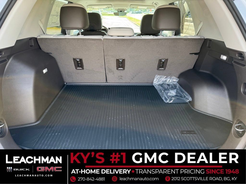 New 2027 GMC Terrain Denali w/ LPO, Floor Liner Package AWD/4WD image 27