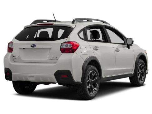 Used 2015 Subaru Crosstrek 2.0i Limited w/ Popular Package #2 AWD/4WD image 2