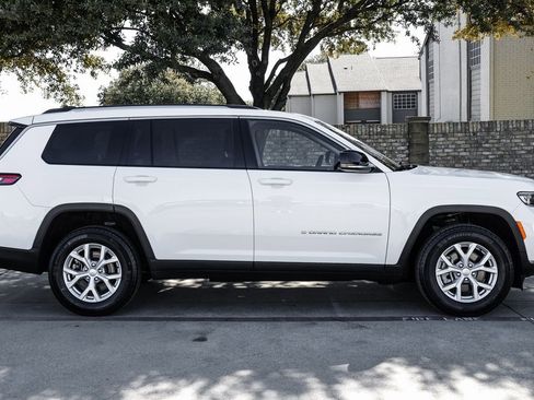 Used 2023 Jeep Grand Cherokee L Limited image 15