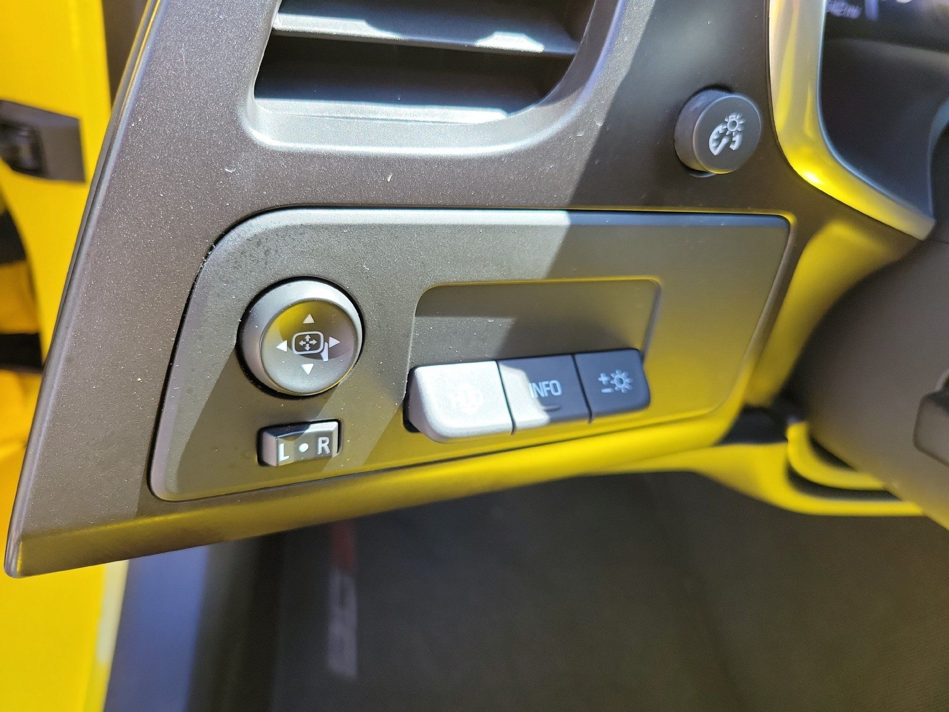 Used 2019 Chevrolet Corvette Z06 RWD image 26