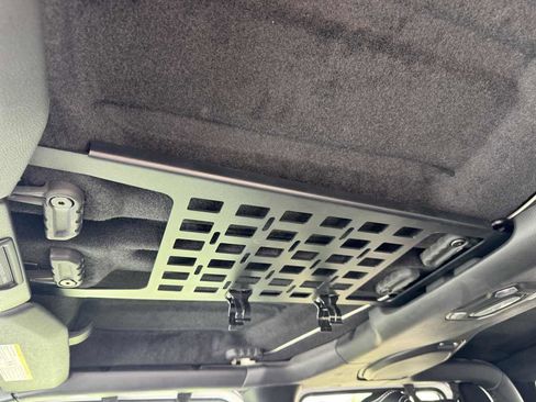 Used 2020 Jeep Gladiator Sport w/ Quick Order Package 24S image 26