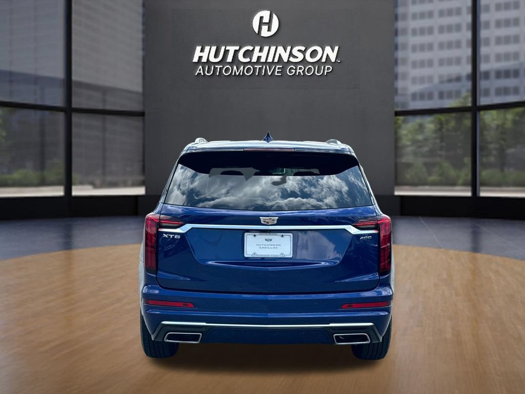 Certified 2025 Cadillac XT6 Premium Luxury FWD image 6