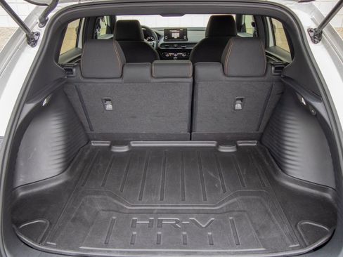 Used 2023 Honda HR-V Sport image 35