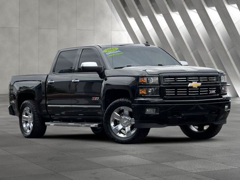 Used 2015 Chevrolet Silverado 1500 LT w/ Custom Sport Edition AWD/4WD image 2