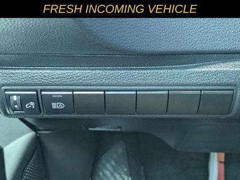 Used 2024 Toyota Corolla LE FWD image 20