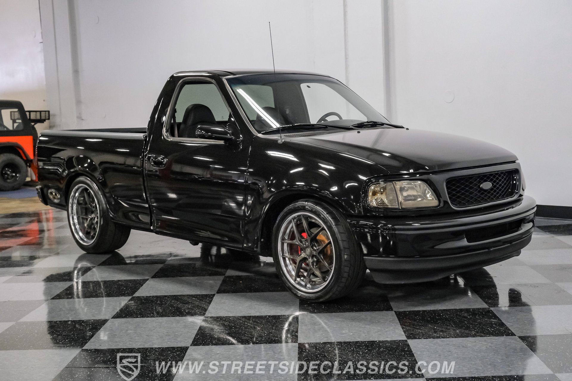Used 1998 Ford F150 2WD Regular Cab image 16