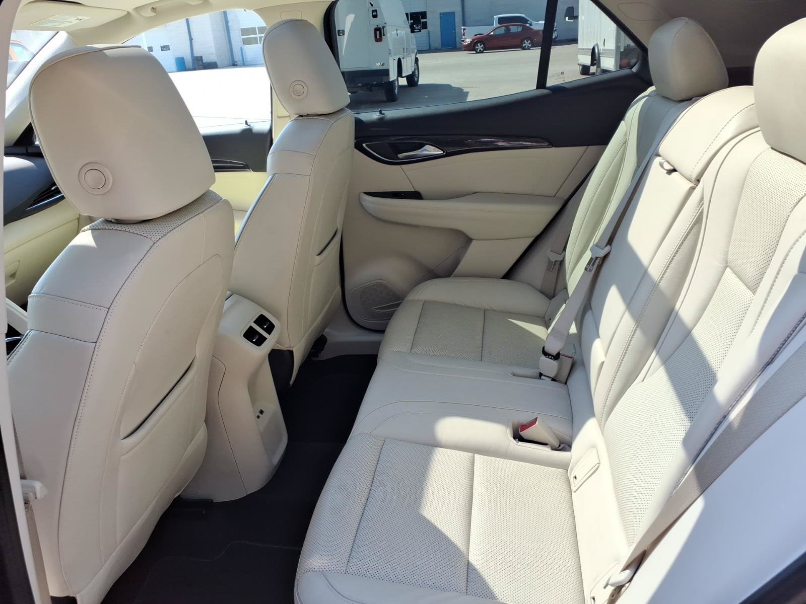 Used 2021 Buick Envision Essence w/ Technology Package I AWD/4WD image 26