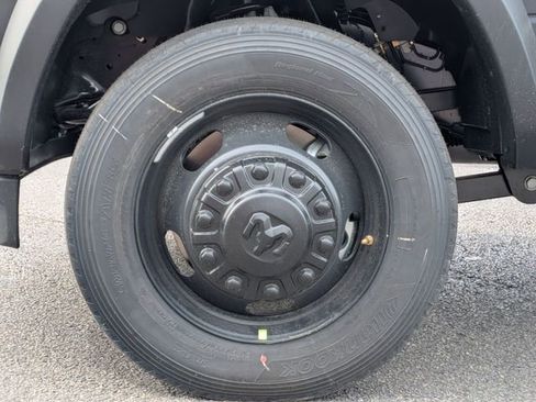 New 2026 RAM 5500 Tradesman AWD/4WD image 9