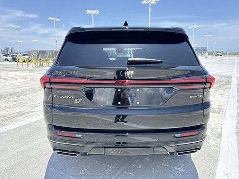 Used 2025 Buick Enclave Sport Touring w/ Power Package FWD image 25