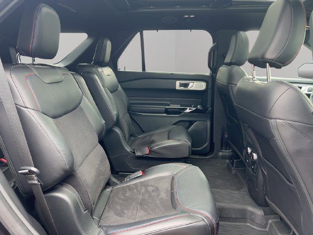 Used 2023 Ford Explorer ST w/ Technology Package AWD/4WD image 36