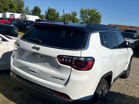Used 2024 Jeep Compass Limited AWD/4WD image 16
