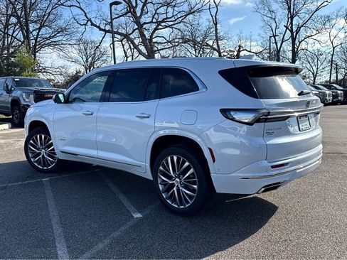 New 2026 Buick Enclave Avenir w/ Super Cruise Package FWD image 3