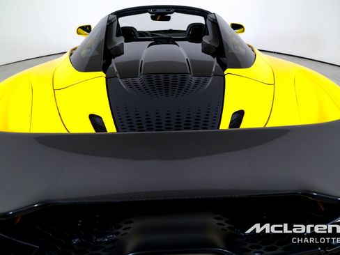 New 2026 McLaren 750S Spider RWD image 24
