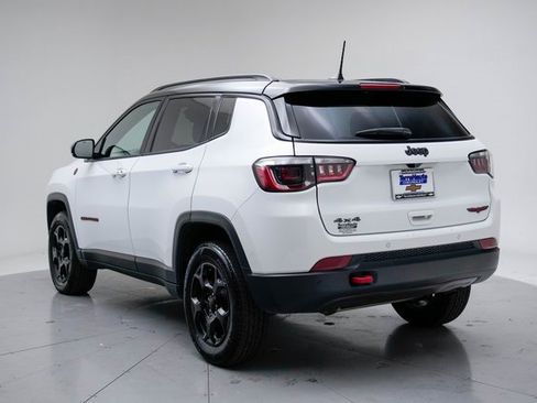 Used 2024 Jeep Compass Trailhawk image 4