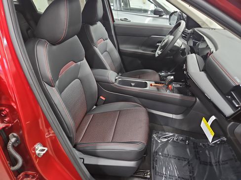 New 2026 Nissan Kicks SR w/ Cold Weather Package AWD/4WD image 9