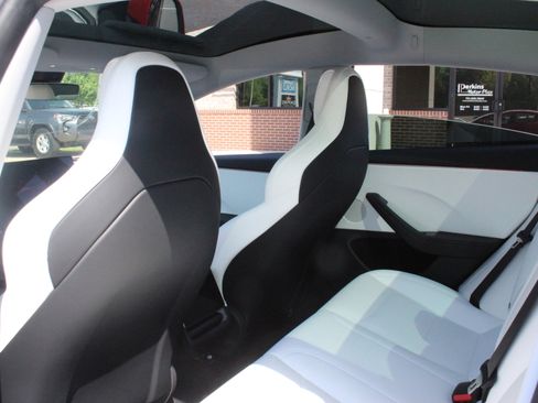 Used 2025 Tesla Model 3 Performance AWD/4WD image 25