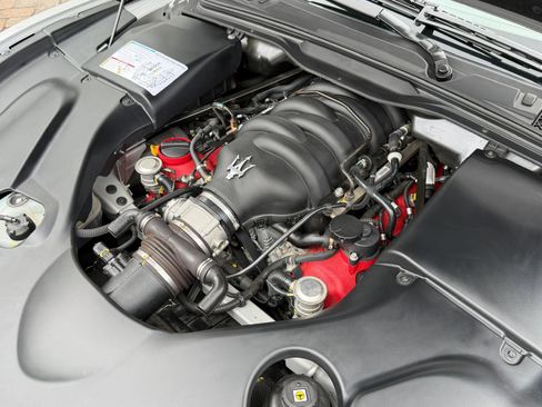 Used 2013 Maserati GranTurismo Sport RWD image 68