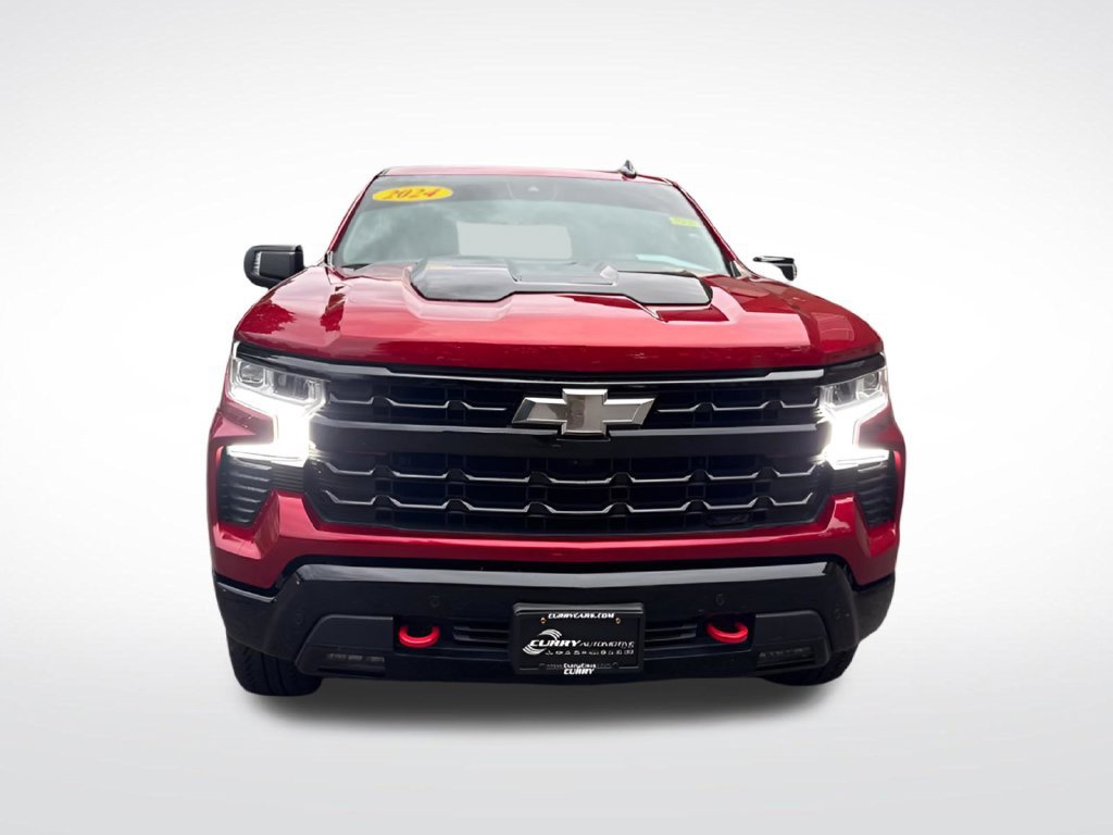 Used 2024 Chevrolet Silverado 1500 LT Trail Boss w/ LT Trail Boss Premium Package AWD/4WD image 2