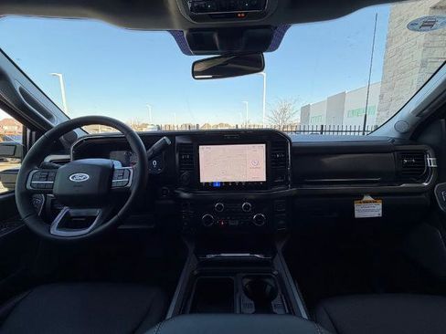 New 2026 Ford F250 Lariat w/ Black Appearance Package image 26