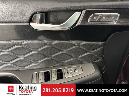 Used 2021 Hyundai Palisade Calligraphy image 12