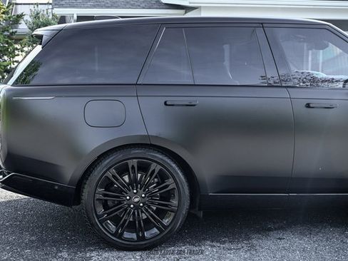 Used 2023 Land Rover Range Rover SE AWD/4WD image 10