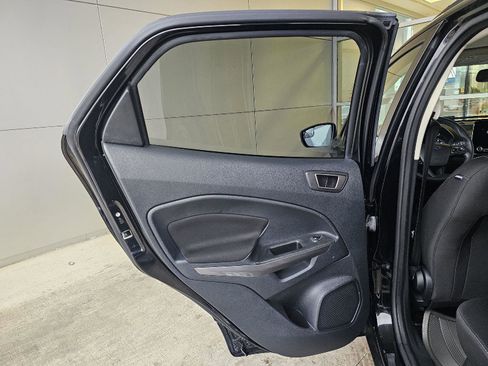 Used 2021 Ford EcoSport SE image 16