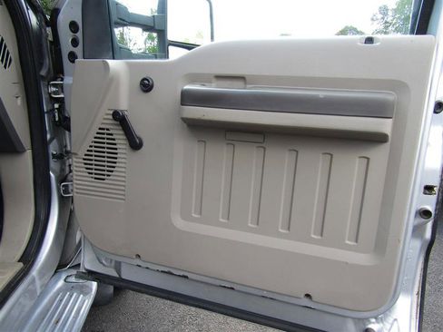 Used 2008 Ford F450 XL image 16