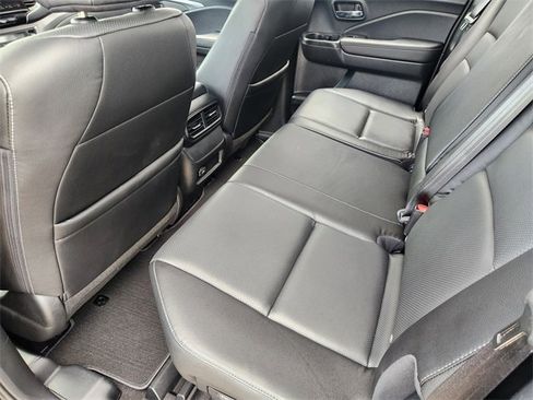 Certified 2025 Honda Ridgeline RTL image 12